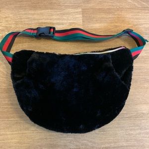 Trendy Faux Fur Fanny Pack